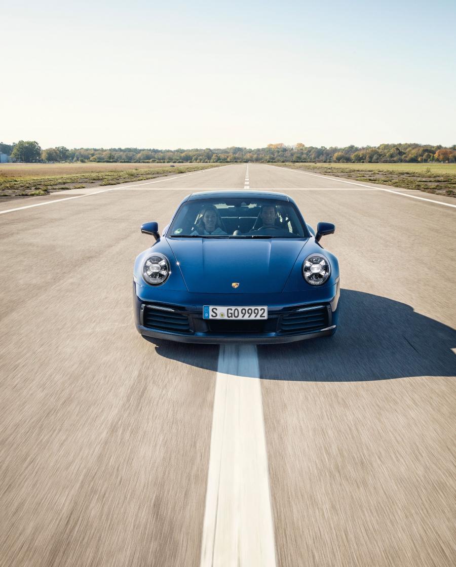  Porsche 911 Carrera S (992) 2019 года  (WW) (фото 33 из 49)